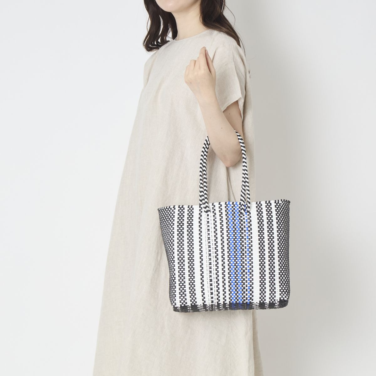 Moonbird/手編みのメルカドバッグ アクセントカラー